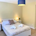 Homely Malaga Obispo Con Parking